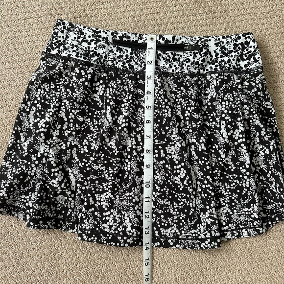 Lululemon Pace Rival Skort 4 Tall Black White - Picture 6 of 7